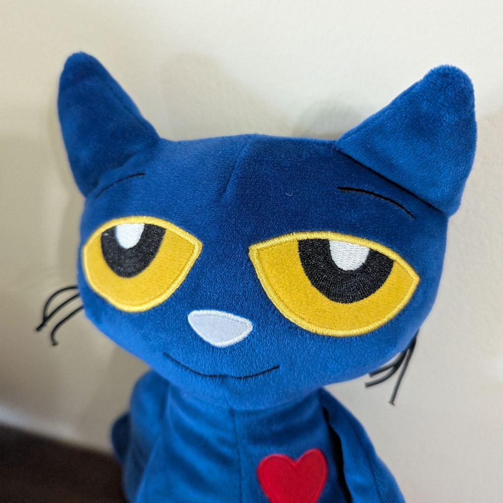 Pete The Cat Kohl's Care 15" Cat Plush Stuffed Animal 2023 Red Heart EUC - Picture 2 of 10